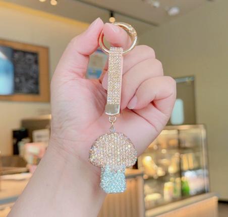 Full Rhinestone Mushroom Keychain, Cute Bling Bag Charm, Multi‑color Creative Gift, Car Key Pendant Wholesale