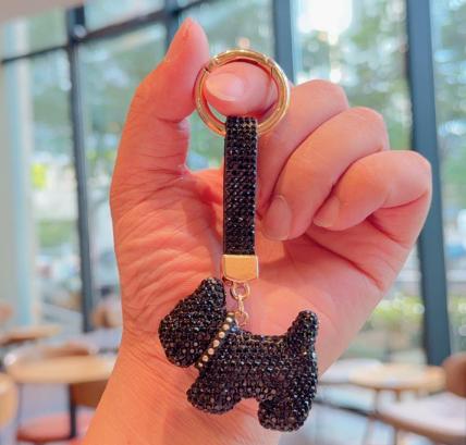 Cross‑border Hot‑selling Full Rhinestone Dog Keychain, Luxury Stylish Charm, Fashion Bag Pendant for Women, Wholesale Available